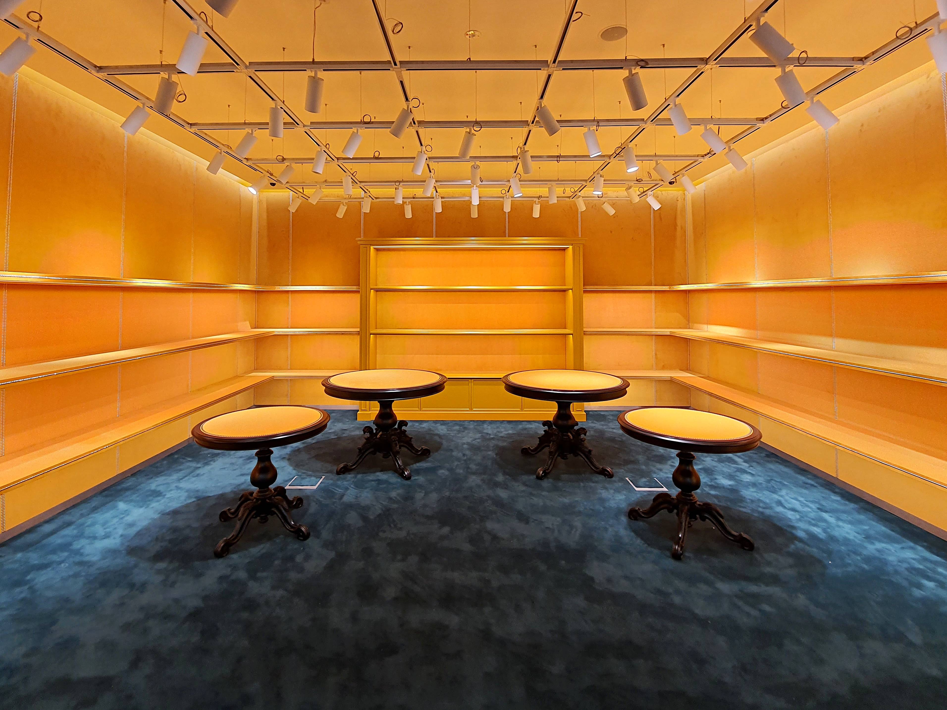GUCCI OFFICE AT 351 BRADDELL ROAD
