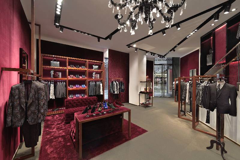 Dolce & Gabbana at ION Orchard (2015)