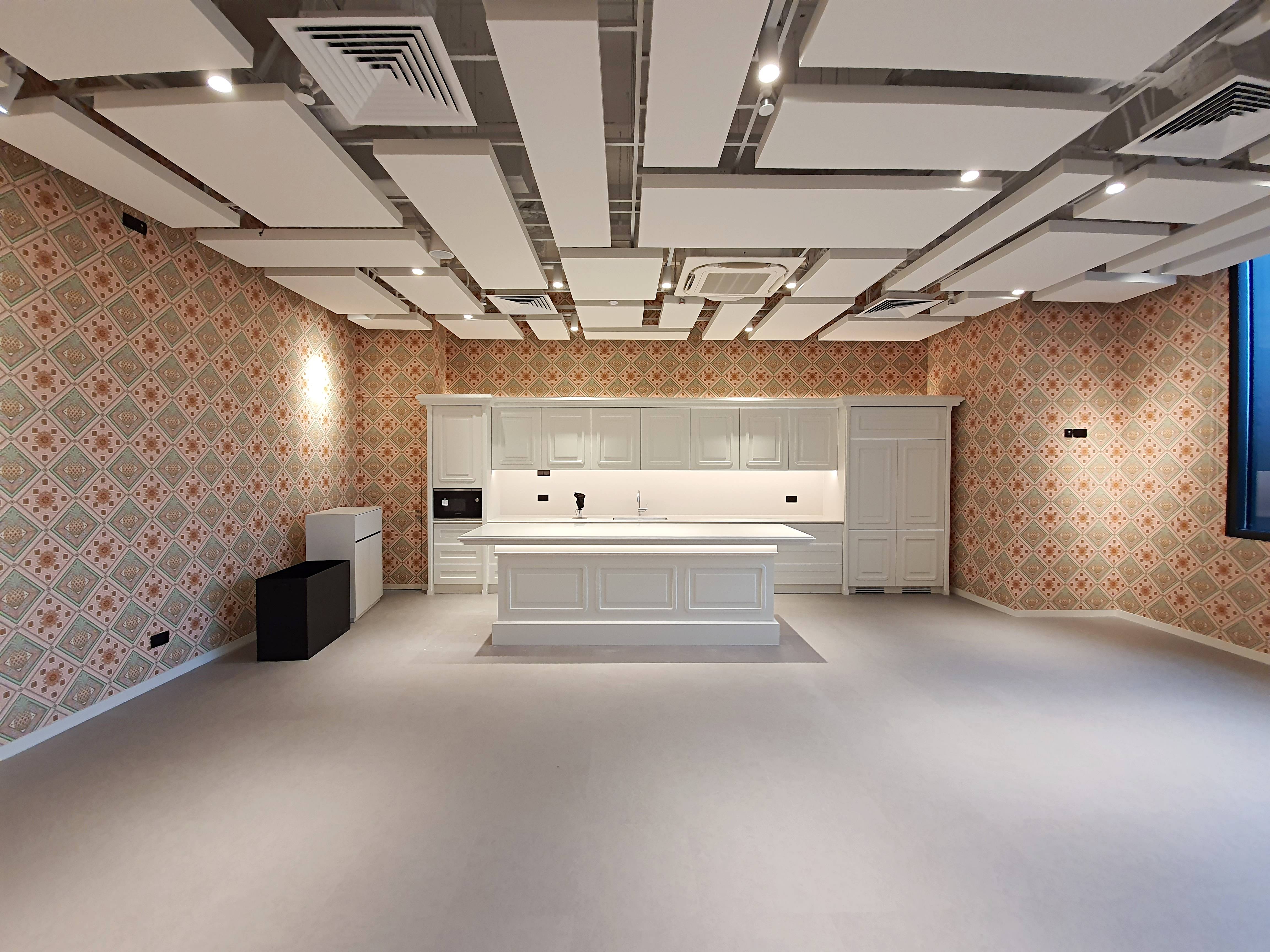 GUCCI OFFICE AT 351 BRADDELL ROAD