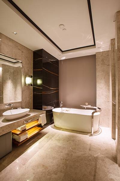 WESTIN HOTEL