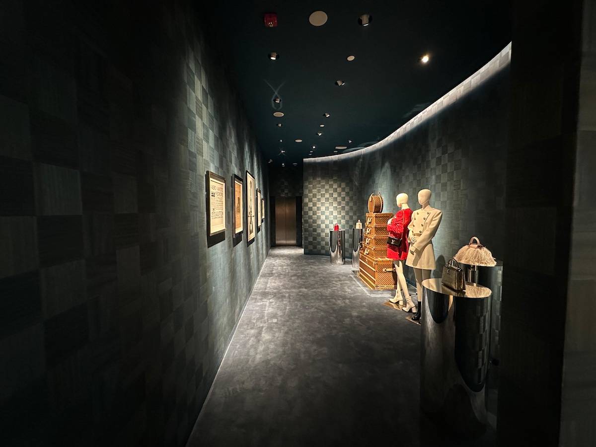 Louis Vuitton L3 at ION Orchard
