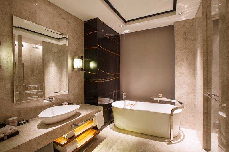 WESTIN HOTEL