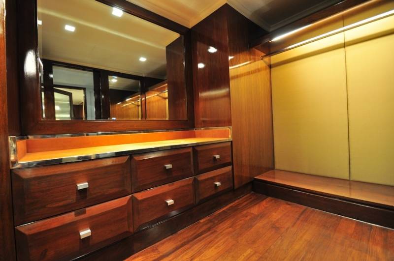 FOUR SEASON HOTEL BANGKOK - JIM THOMPSONS SUITE