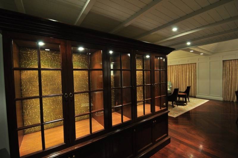 FOUR SEASON HOTEL BANGKOK - JIM THOMPSONS SUITE