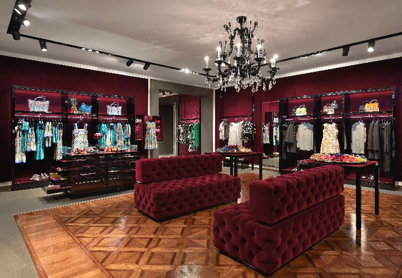 Dolce & Gabbana at ION Orchard (2015)