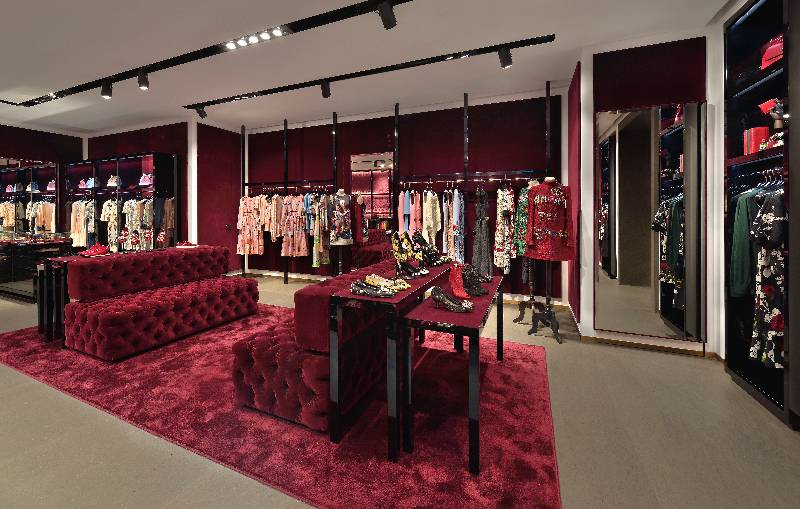 Dolce & Gabbana at ION Orchard (2015)